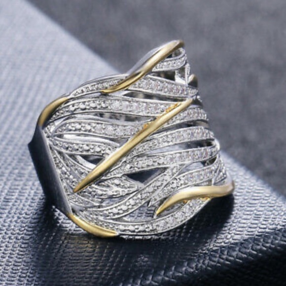 NEW 925 Sterling silver two tone ring - Picture 5 of 6